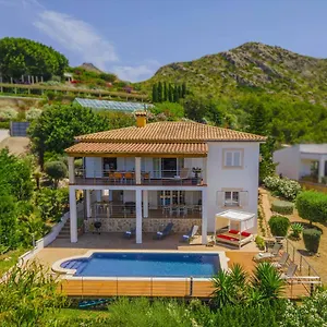  Villa Heura